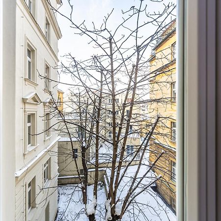 Cozy Apartment In The Heart Of Prag Eksteriør billede